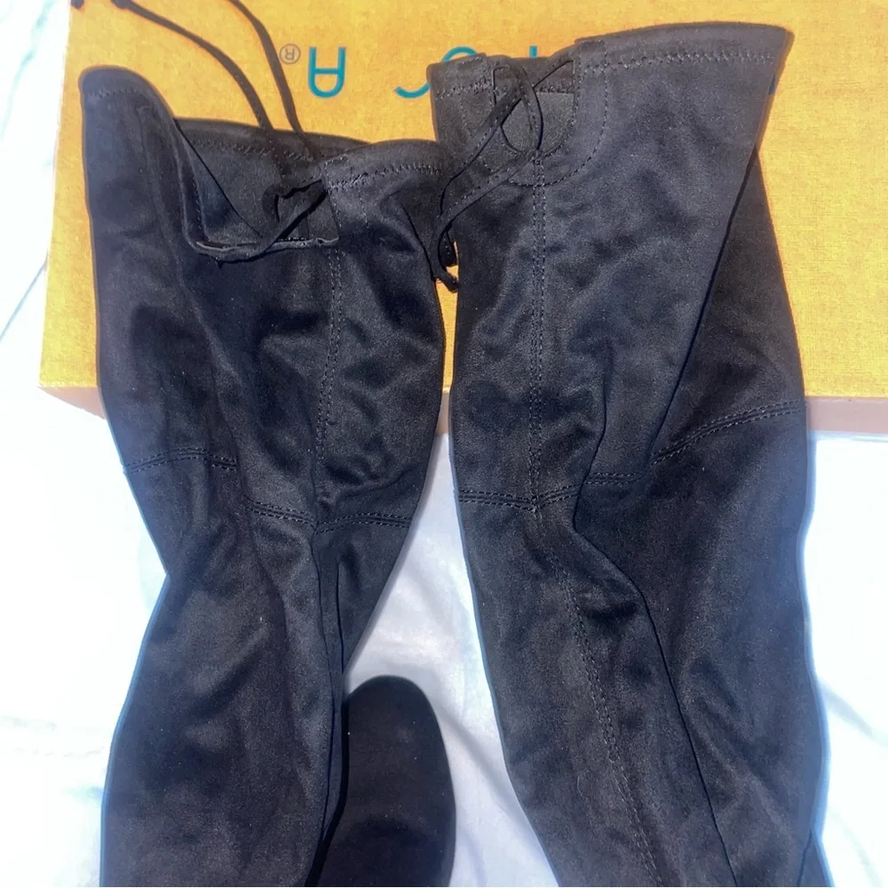 Women’s Unisa Over-the-knee High Faux Suede boots size 8.5 M